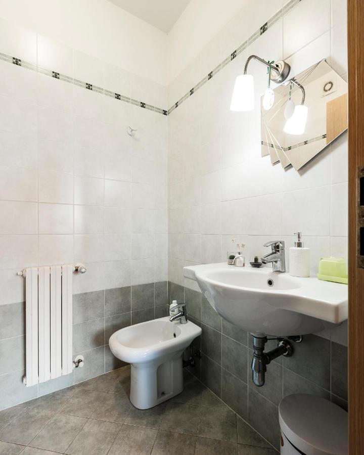 Apartment Hostly - Family Strada Dell'olio - Brand New 2br, 2 Bathrooms With Ac *