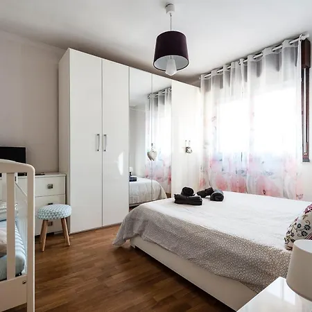 Hostly - Family Home Strada Dell'Olio - Brand New 2Br, 2 Bathrooms With Ac Cascina Exterior photo