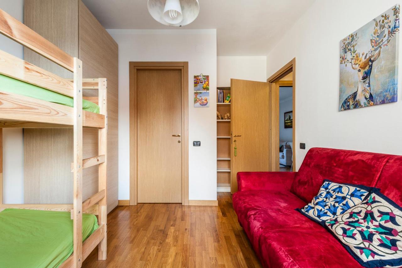 Hostly - Family Strada Dell'olio - Brand New 2br, 2 Bathrooms With Ac *