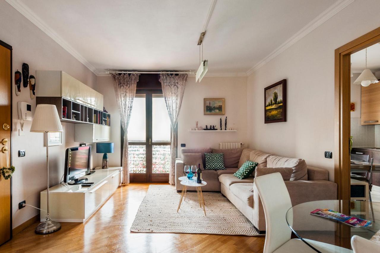 Apartment Hostly - Family Strada Dell'olio - Brand New 2br, 2 Bathrooms With Ac